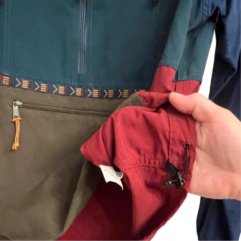 L.L. Bean Mountain Classic Wind & Water-Resistant Packable Anorak Women's Large - Picture 6 of 10